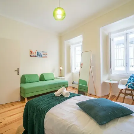 Mouraria 2 Bedroom Апартаменты *