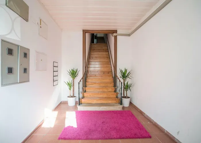 아파트 Mouraria 2 Bedroom