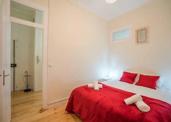 Mouraria 2 Bedroom 아파트 *