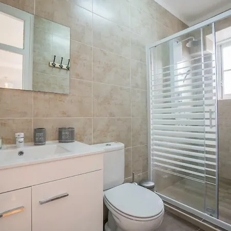 Mouraria 2 Bedroom 리스본