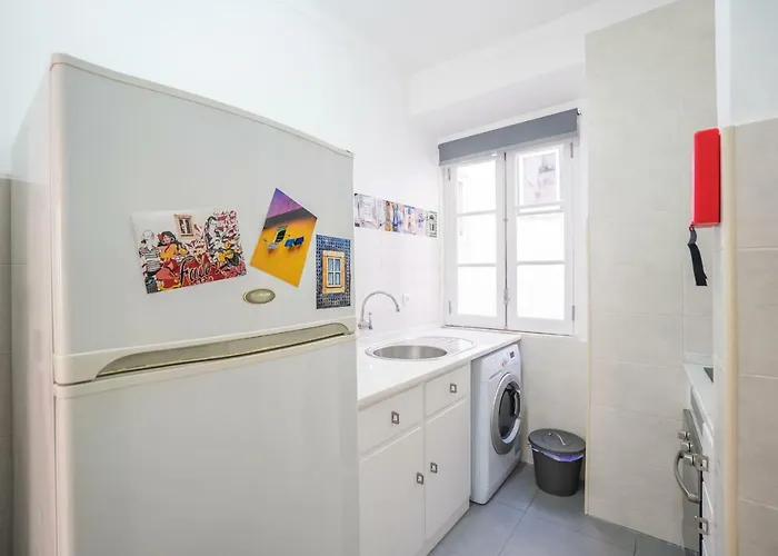 Mouraria 2 Bedroom Лиссабон
